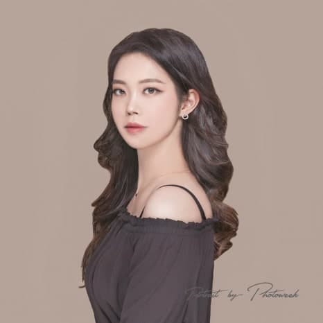 컬러증명사진 예시 2